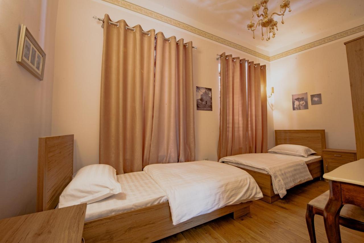 Hotel Loredano Shkodër Extérieur photo