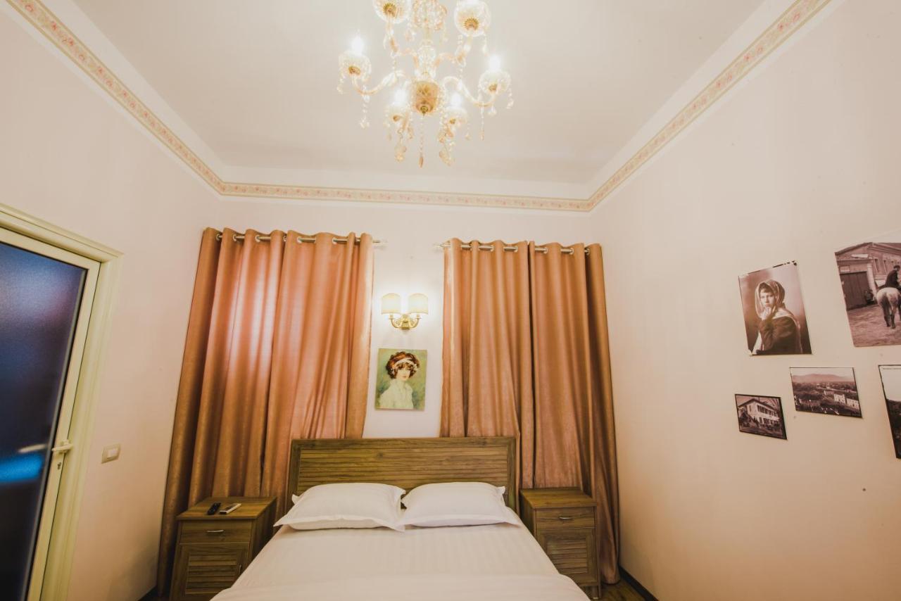 Hotel Loredano Shkodër Extérieur photo